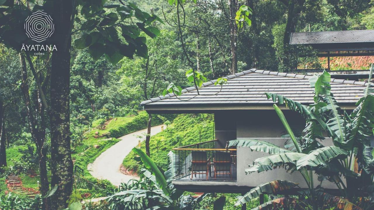 Hotel Ayatana Coorg à Somvārpet Extérieur photo