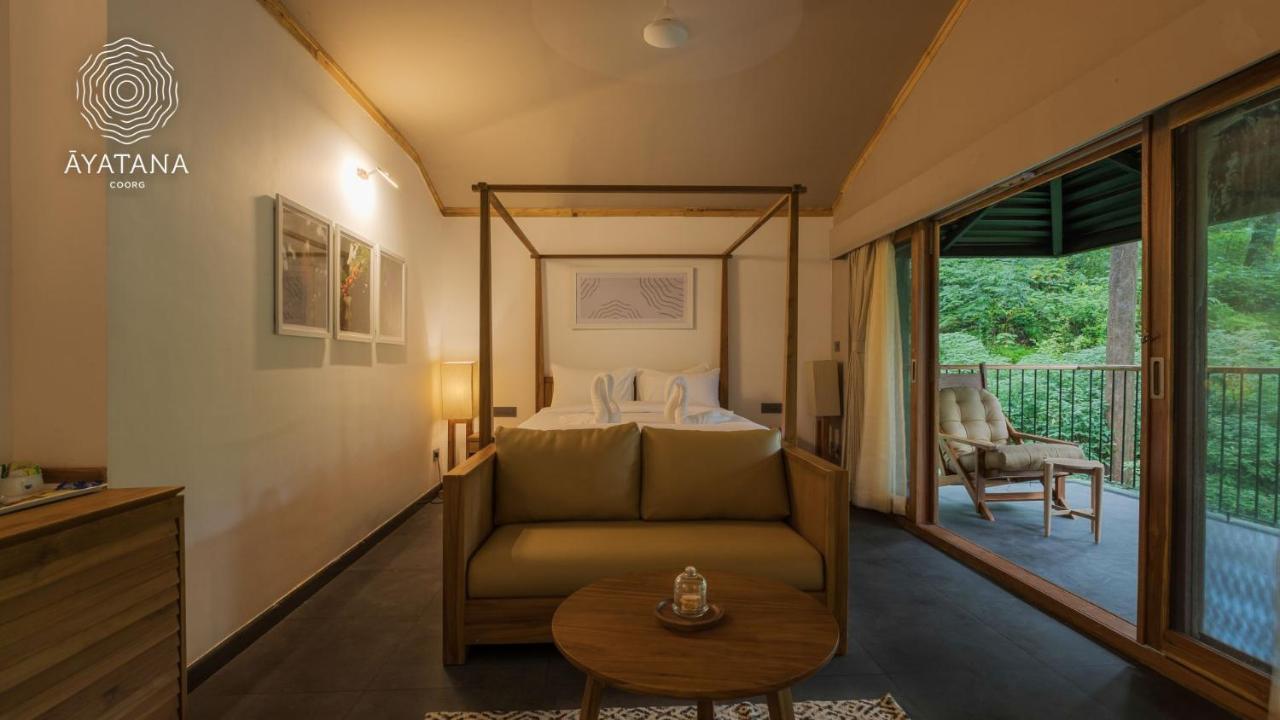 Hotel Ayatana Coorg à Somvārpet Extérieur photo