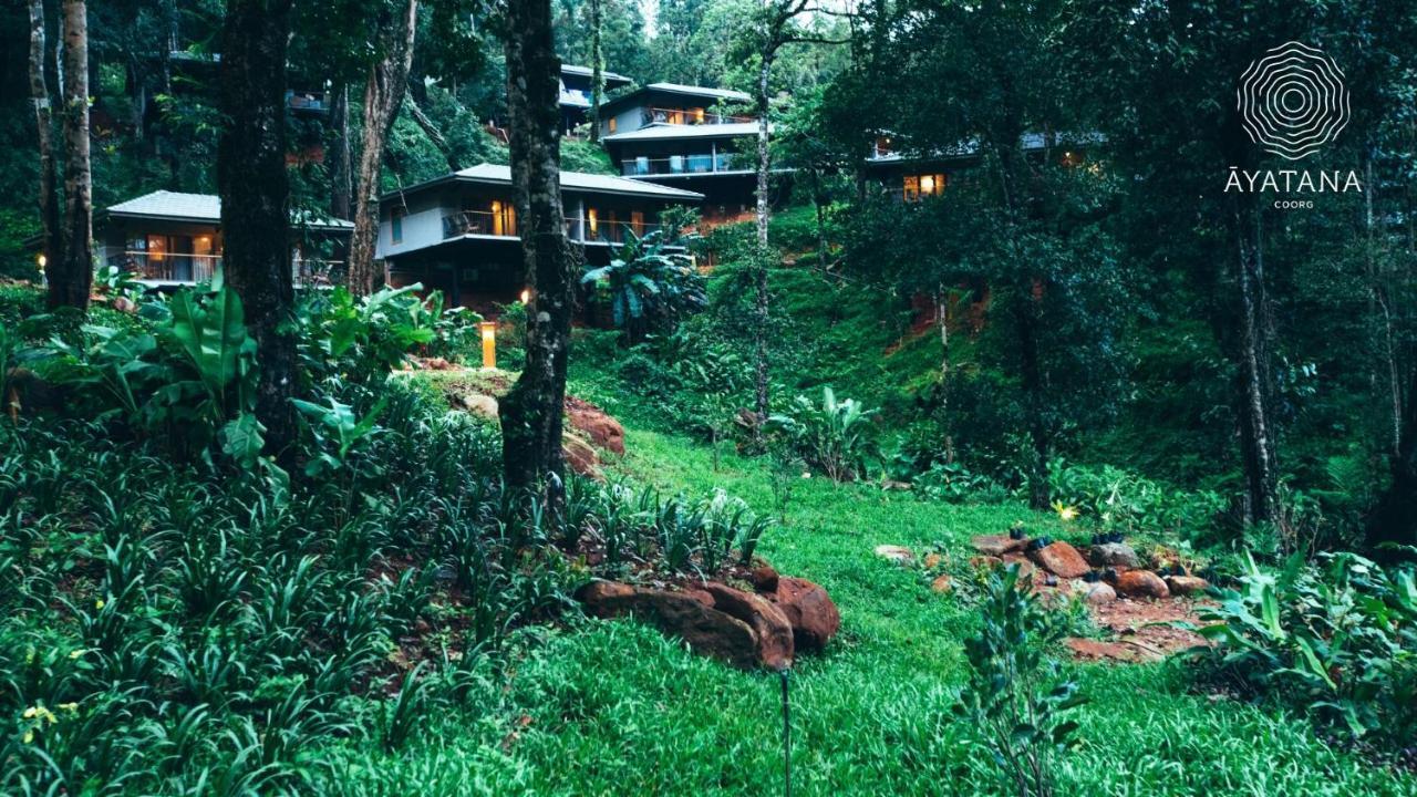 Hotel Ayatana Coorg à Somvārpet Extérieur photo