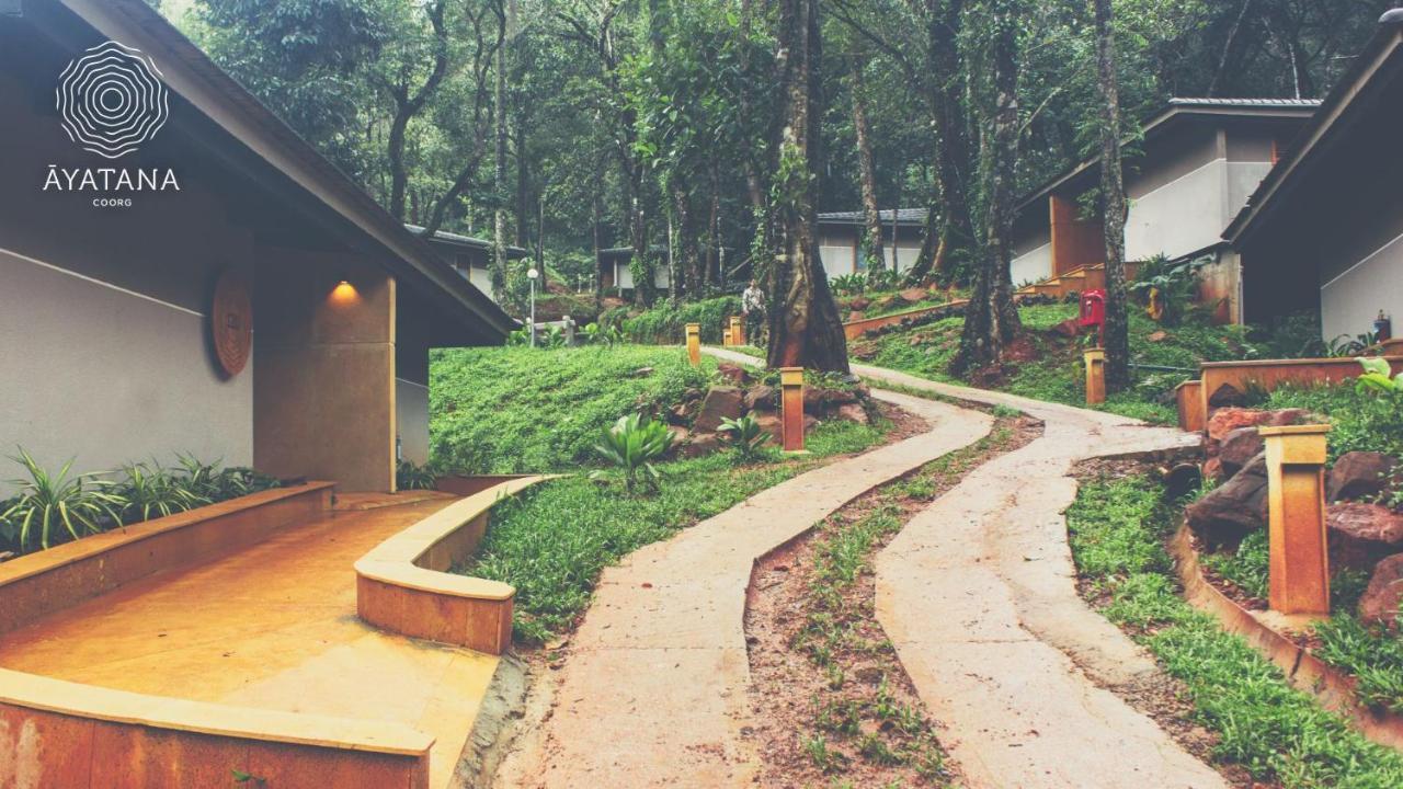 Hotel Ayatana Coorg à Somvārpet Extérieur photo